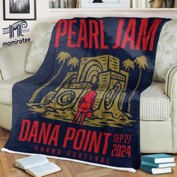 Pearl Jam At The Ohana Festival Doheny State Beach Dana Point CA September 27th 2024 Fleece Blanket